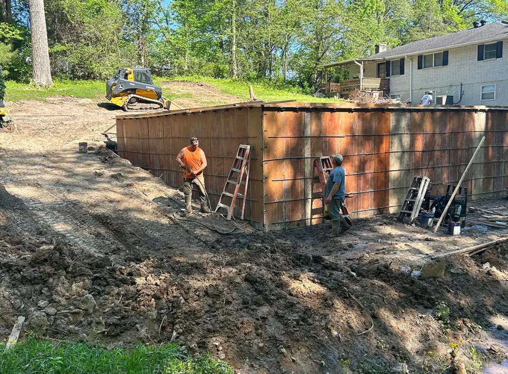 ASA Construction SVC LLC - Functional and Decorative Retaining Wall Installation Services in Edwardsville IL